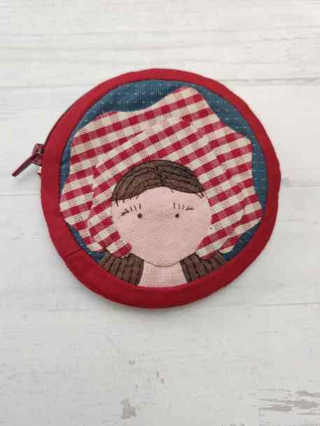 kit de monedero patchwork con niña origami aplicada