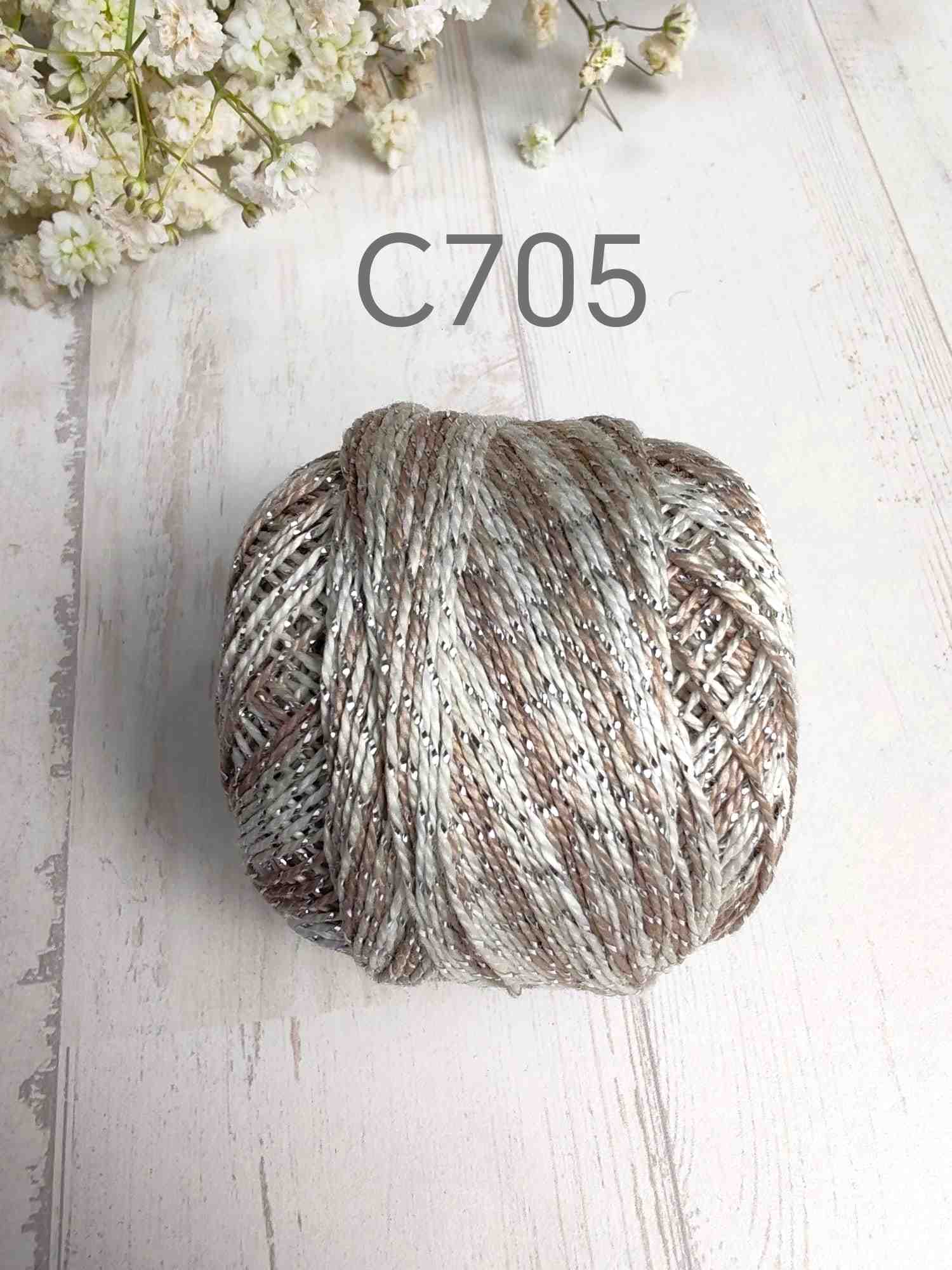 Hilo Valdani de algodón brilli brilli con un toque metalizado- brillantes - sparkle pearl cotton - Imagen 8