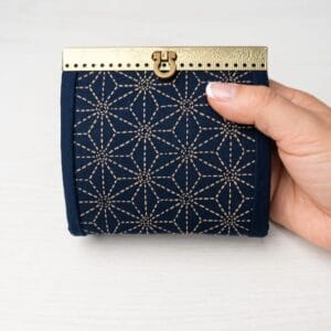 kit para confeccionar monedero con tela de sashiko